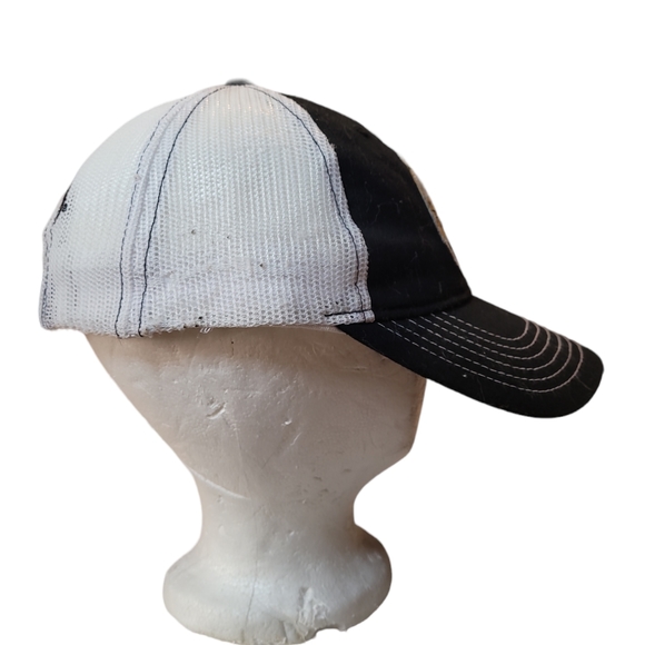 VooDoo Donuts Universal Studios Trucker Hat OS - Picture 4 of 6